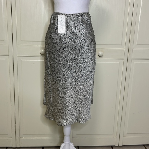 SIENNA SKY Women's Satin Leopard Print A-Line Midi Skirt Size L - Picture 5 of 8